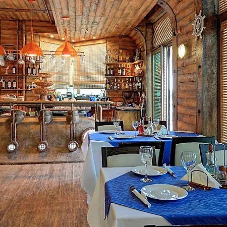 Hotel Lalov Egrek 3*