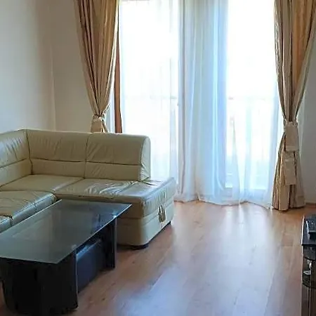 Lalov Egrek 3*